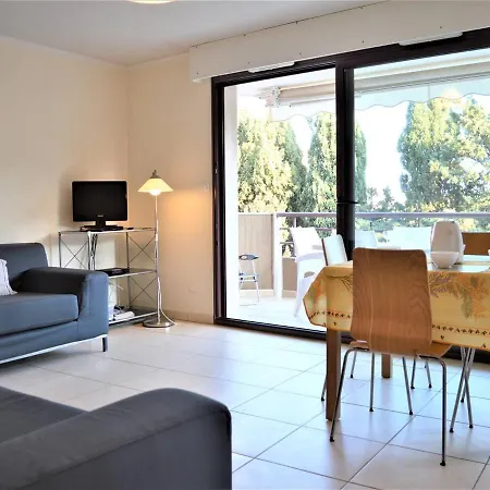 Cavalaire-sur-mer, 3 Pièces, 4 Personnes - Fr-1-226b-34 Appartement Cavalaire-sur-Mer